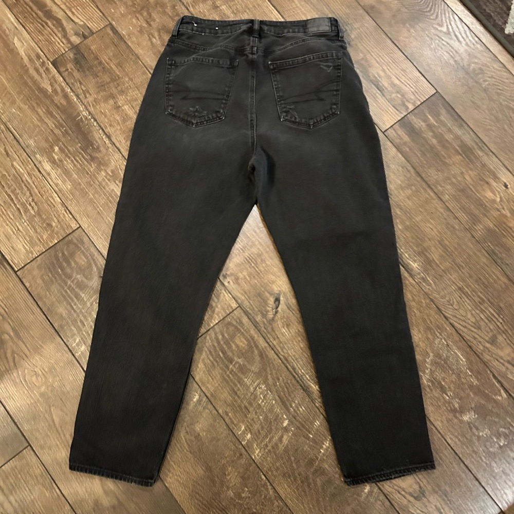 American Eagle Outfitters Comfort Stretch Waistband Black Mom Straight Jeans - Picture 11 of 11